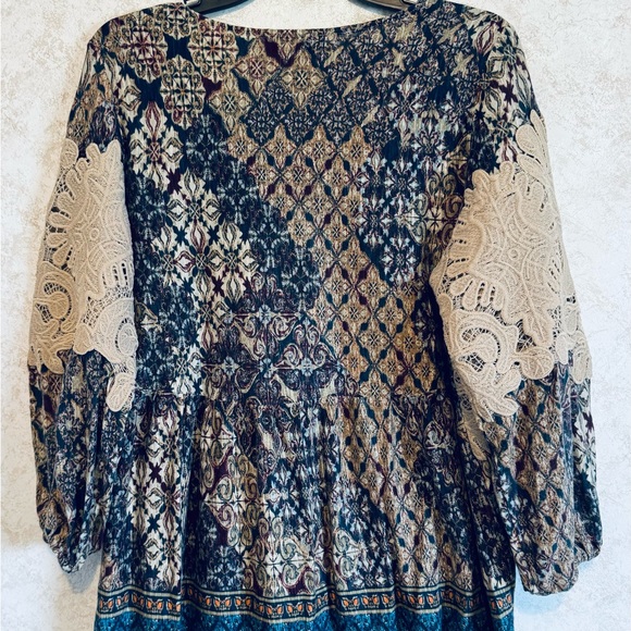 Vintage America Blues Ladies Peasant Pull Over Blouse Size Large Tan Lace Panels - Picture 2 of 16